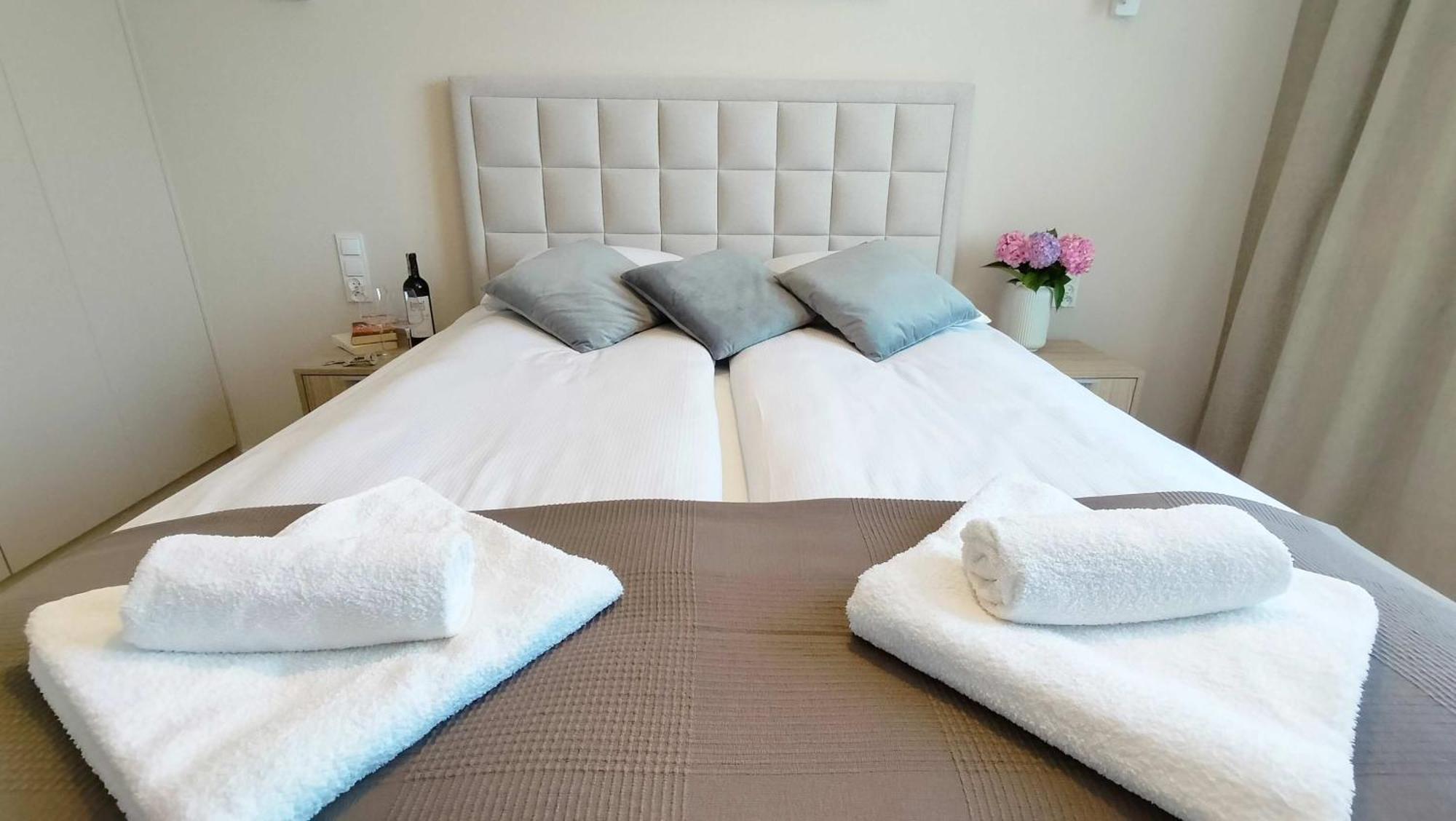 Cicha Przystan Apartamenty Whiteblue Sauna&Fitness&Parking كولوبرزيغ المظهر الخارجي الصورة